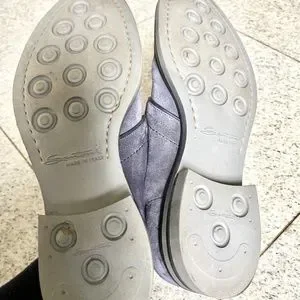 Santoni | Shoes | Designer Santoni Made In Italy Blue Suede  display picture 2